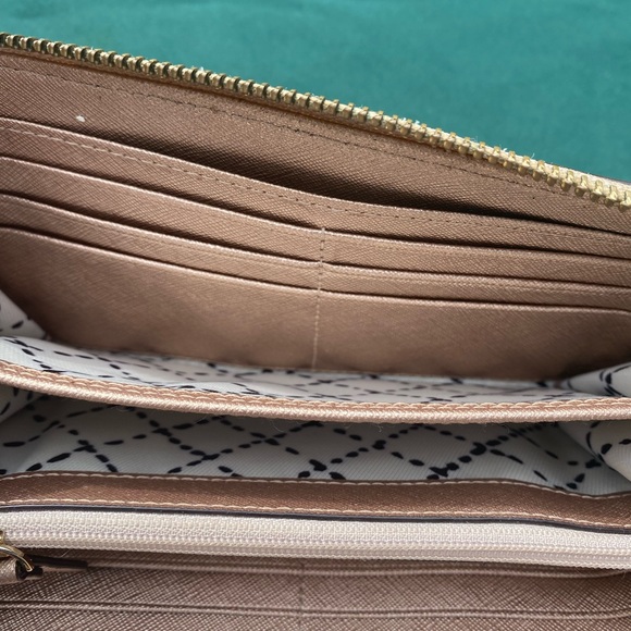 Kate Spade Rose Gold Zip Around Wallet - Picture 8 of 9